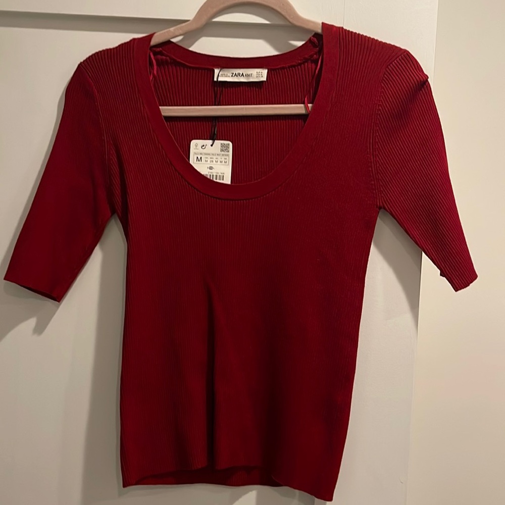 Burgundy knit shirt. Zara size M.